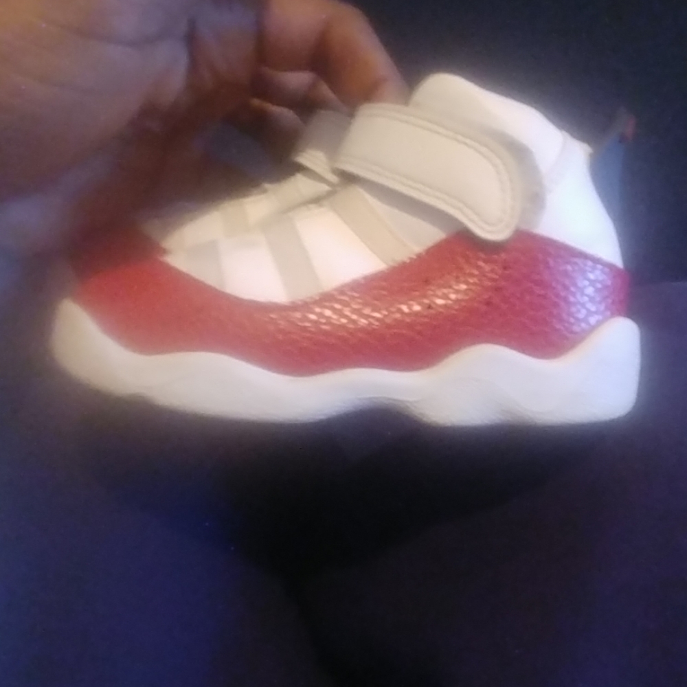J's